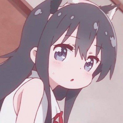 女子不愿被男消防员搀扶5人抬下山